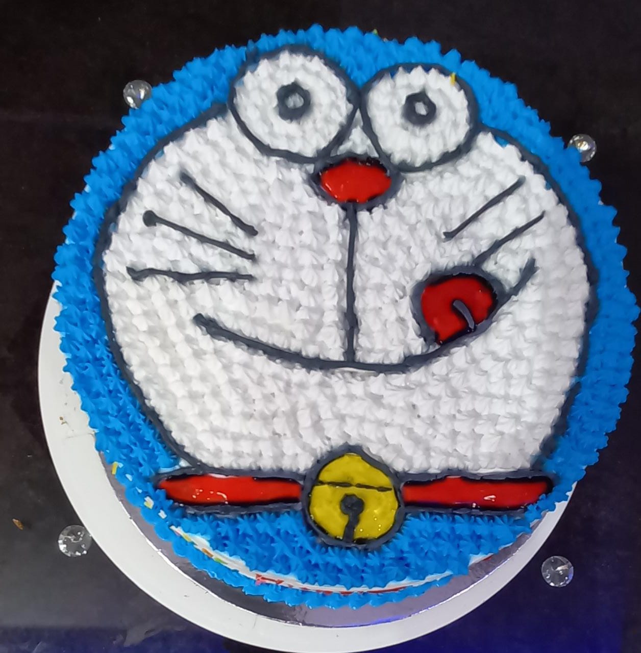 Doraemon Design Cake | CakenBake Noida