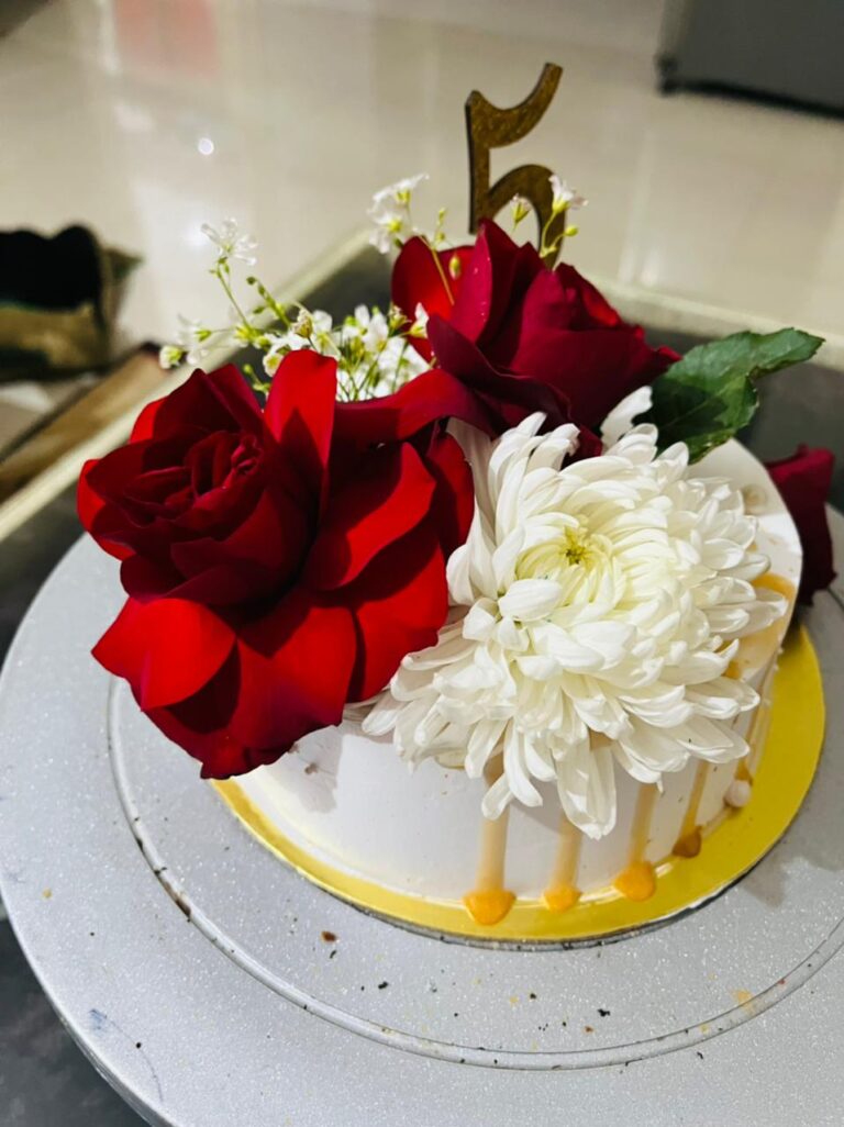 Custom Cakes
